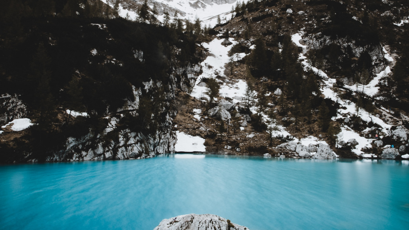 Sorapiss, Glacial Lake, Mountain, Mountain Range, Mount Scenery. Wallpaper in 1366x768 Resolution