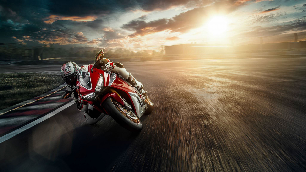 Red and Black Sports Bike on Road During Daytime. Wallpaper in 1280x720 Resolution