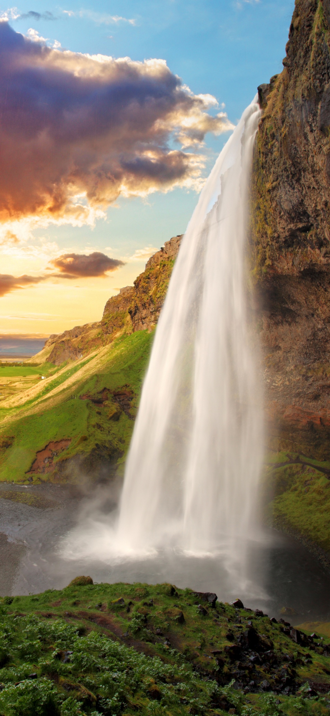 Seljalandsfoss Iceland, Seljalandsfoss, Skgafoss, Waterfall, Thrsmrk. Wallpaper in 1125x2436 Resolution