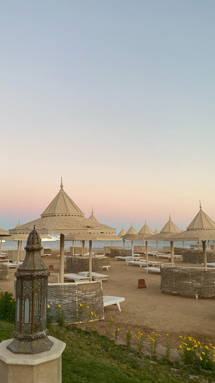 Edificio, Zona Rural, Ocio, Carpa. Wallpaper in 750x1334 Resolution