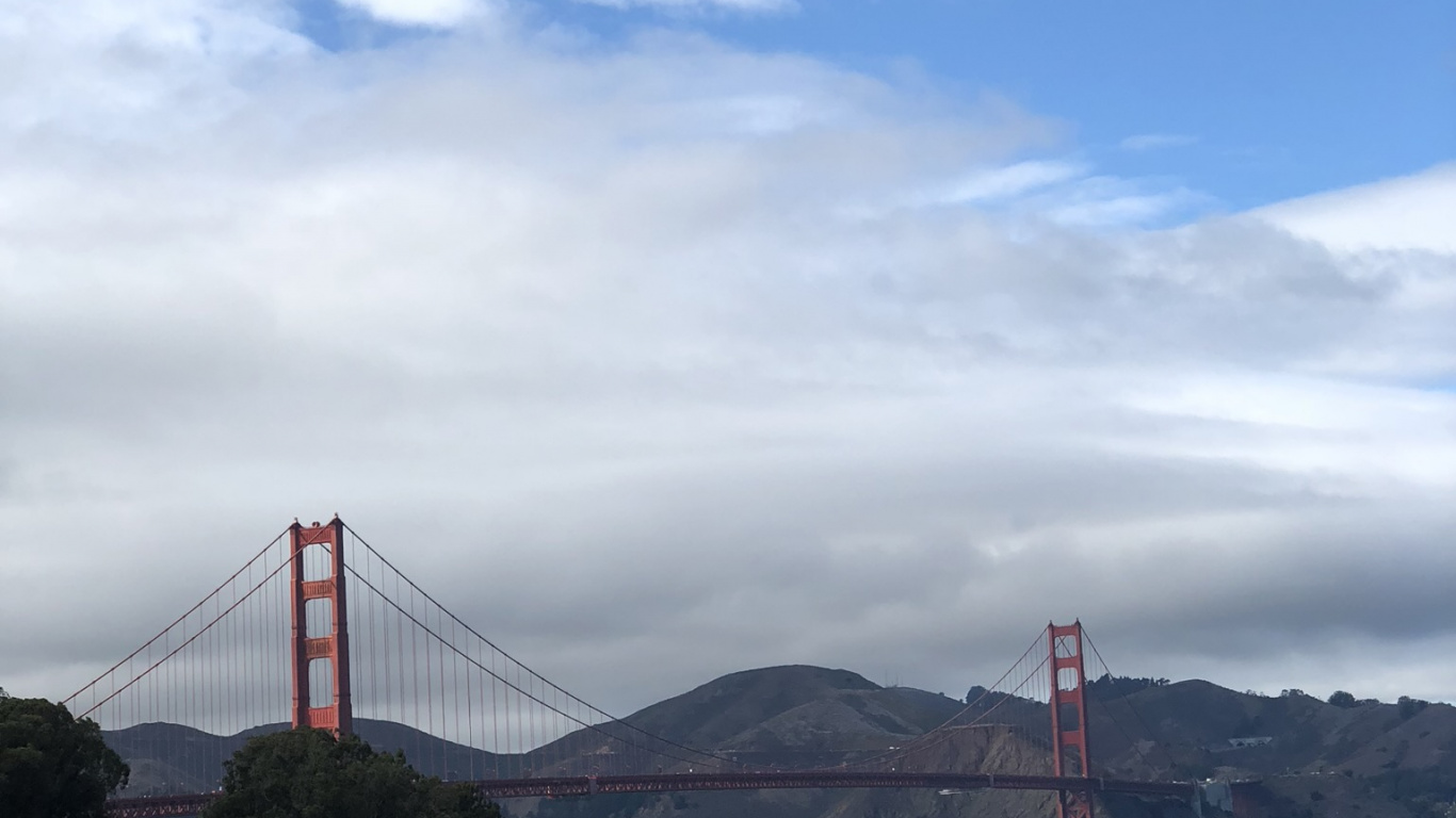 Kabel-durchgehaltene Brücke, Extradosed-Brücke, Hängebrücke, Brücke, Cloud. Wallpaper in 1366x768 Resolution