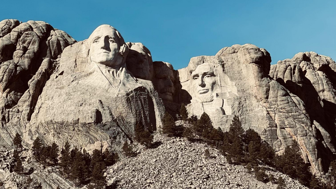 Mount Rushmore, Rock, Aufschluss, BedRock, Geologie. Wallpaper in 1366x768 Resolution