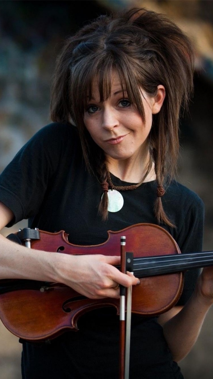 Lindsey Stirling, Geiger, Musik, Musiker, Violine Familie. Wallpaper in 720x1280 Resolution