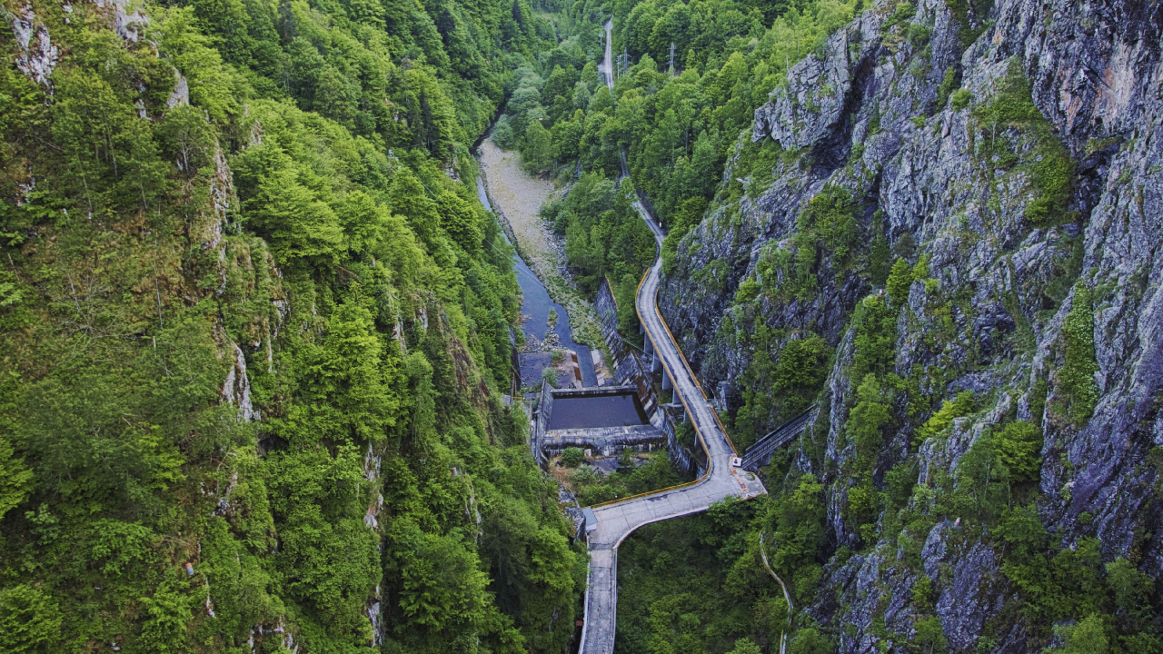 Highland, Fjord, Les Reliefs Montagneux, Vallée, Paysage Naturel. Wallpaper in 1280x720 Resolution