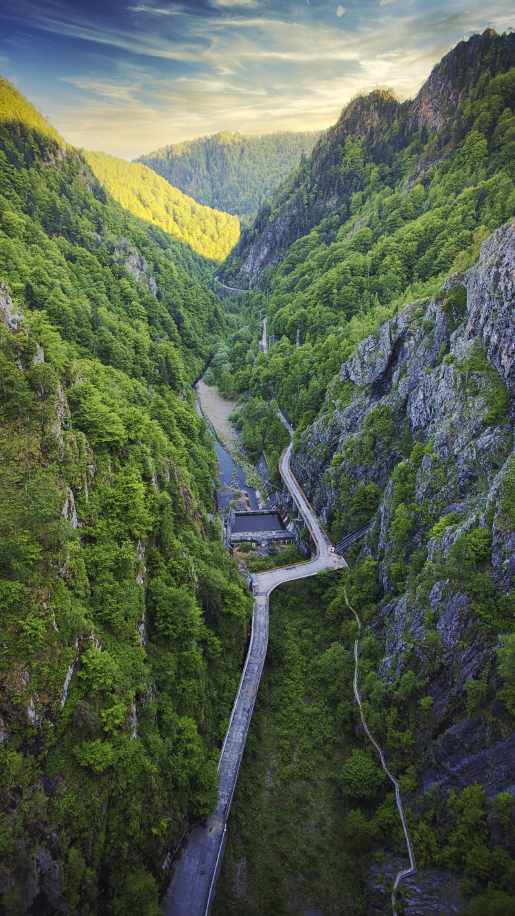 Hochland, Fjord, Bergigen Landschaftsformen, Tal, Naturlandschaft. Wallpaper in 750x1334 Resolution