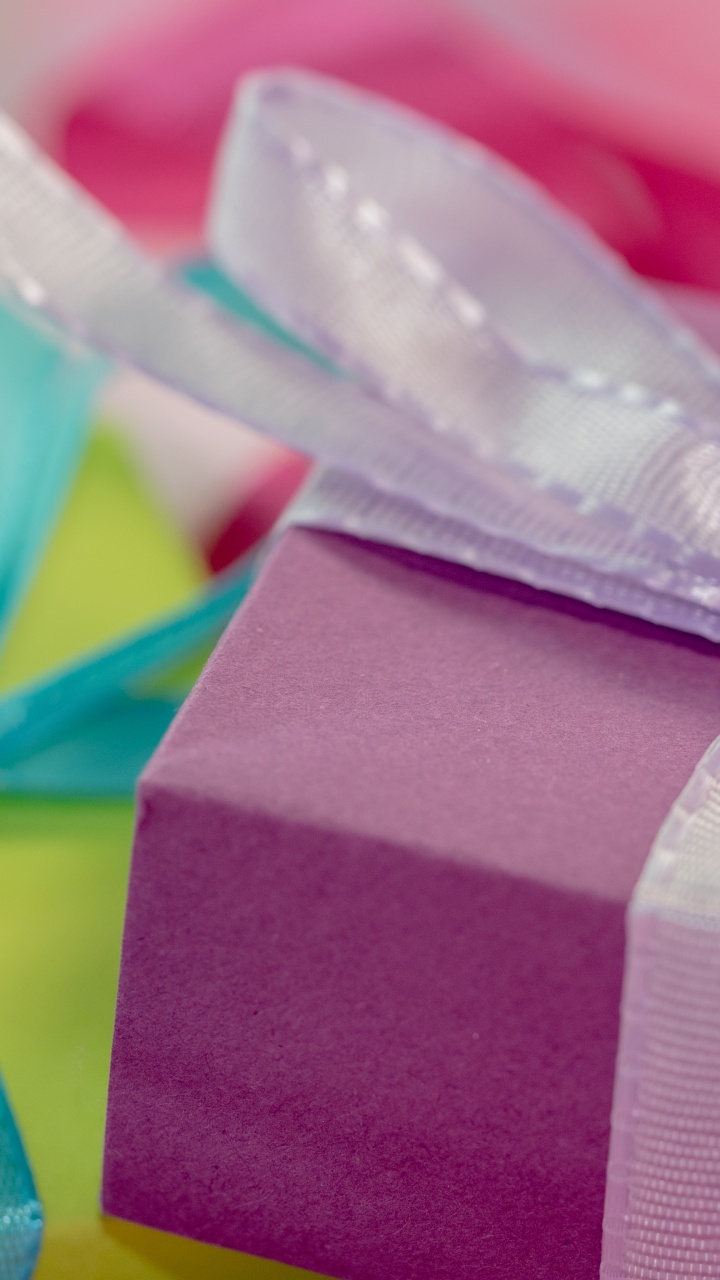 Geburtstagsgeschenke Verpackt, Geburtstag, Geschenk, Geschenkpapier, Partei. Wallpaper in 720x1280 Resolution