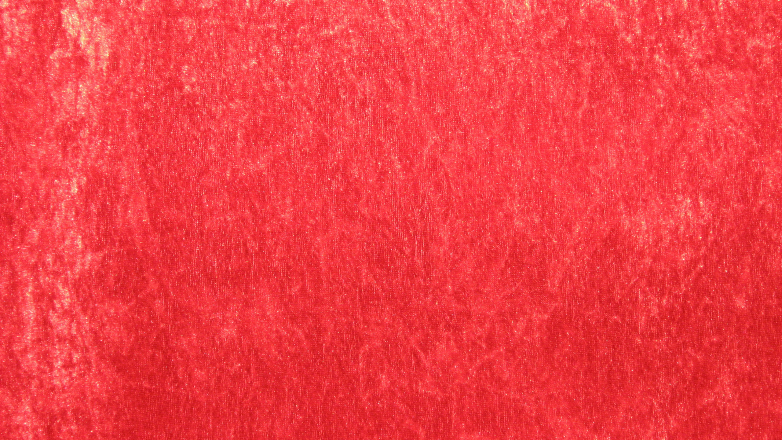 Textile Rouge en Gros Plan Image. Wallpaper in 2560x1440 Resolution