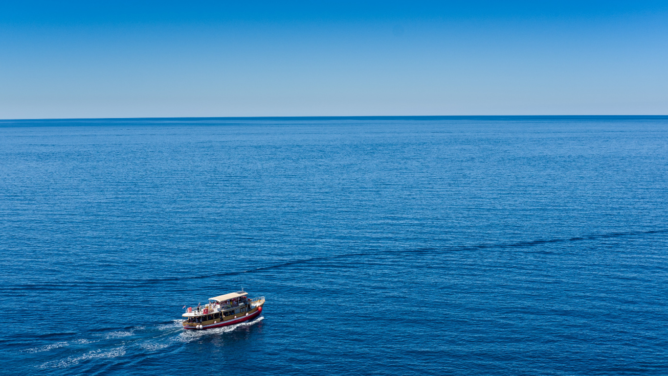 Meer, Gewässer, Blau, Horizont, Wasser-Transport. Wallpaper in 1366x768 Resolution
