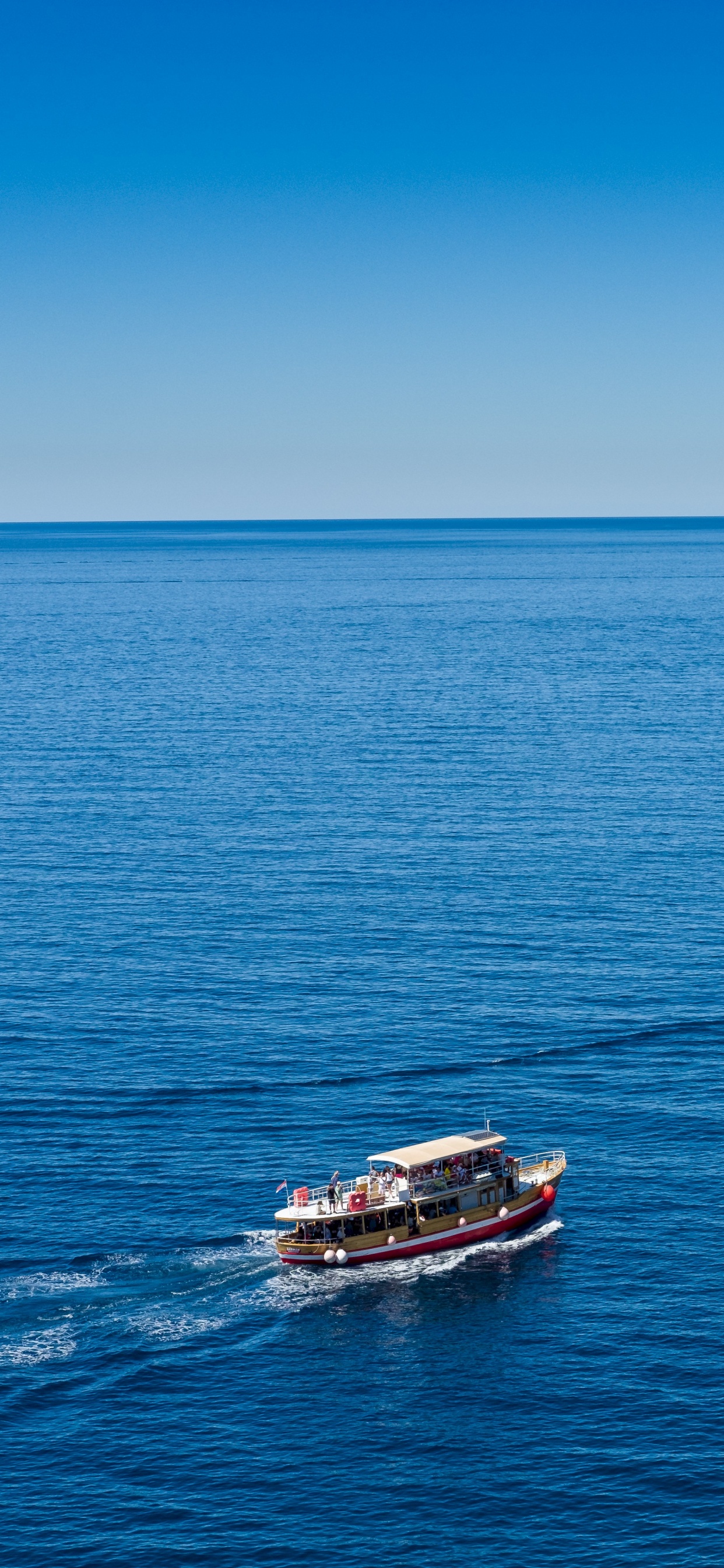 Sea, Body of Water, Blue, Horizon, Water Transportation. Wallpaper in 1242x2688 Resolution