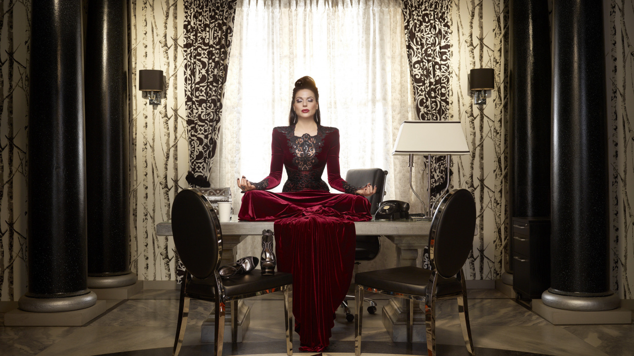 Queen, Room, Interior Design, Furniture, Fashion. Wallpaper in 1280x720 Resolution