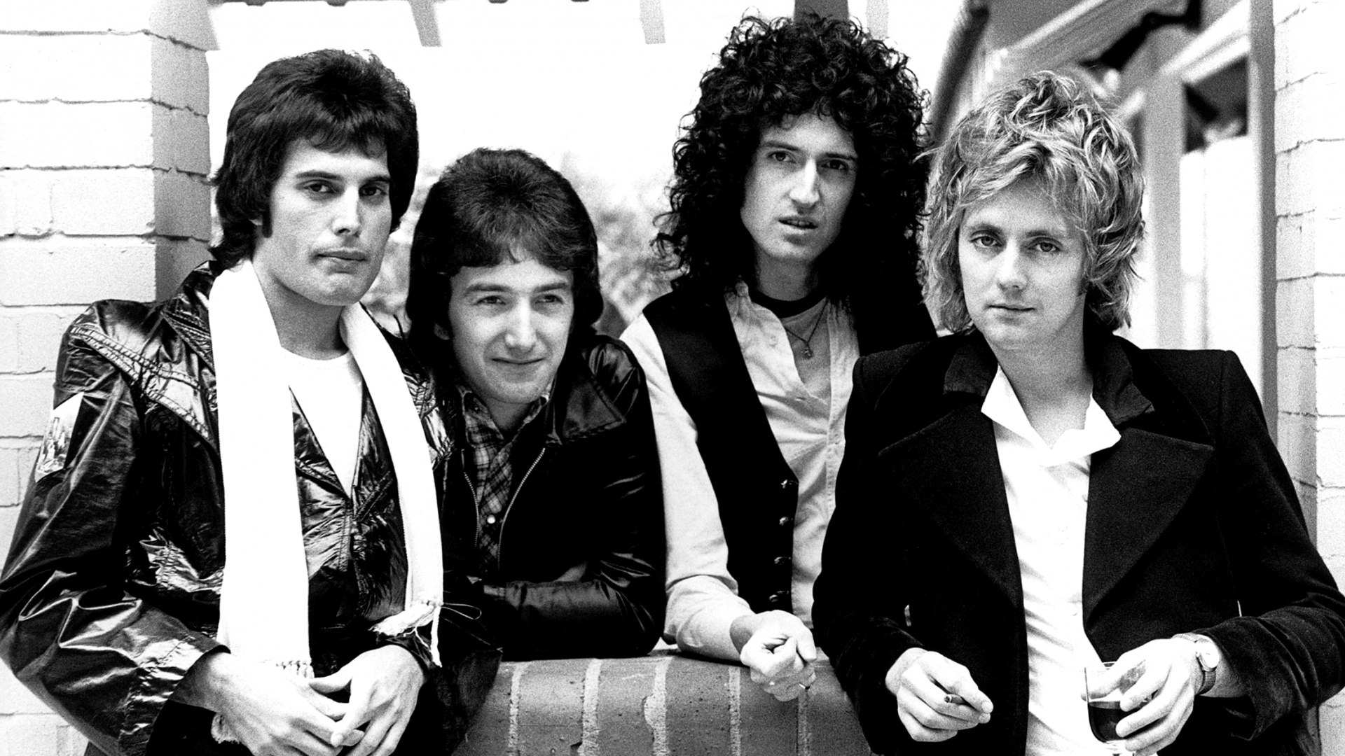 Freddie Mercury, Queen, Soziale Gruppe, Monochrom, Vogue. Wallpaper in 1920x1080 Resolution