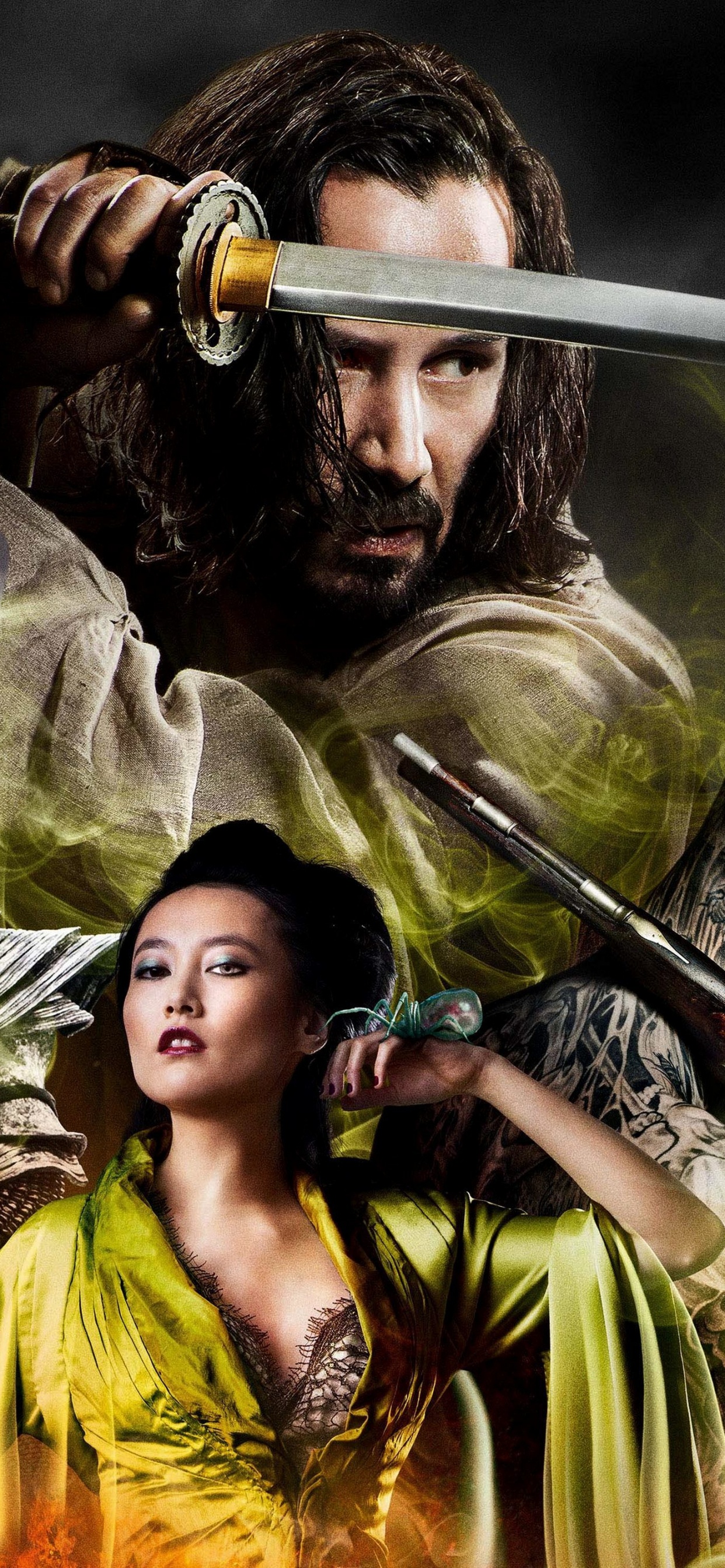 Frau im Gelben Kleid Mit Schwarzem Und Grauem Gewehr. Wallpaper in 1242x2688 Resolution