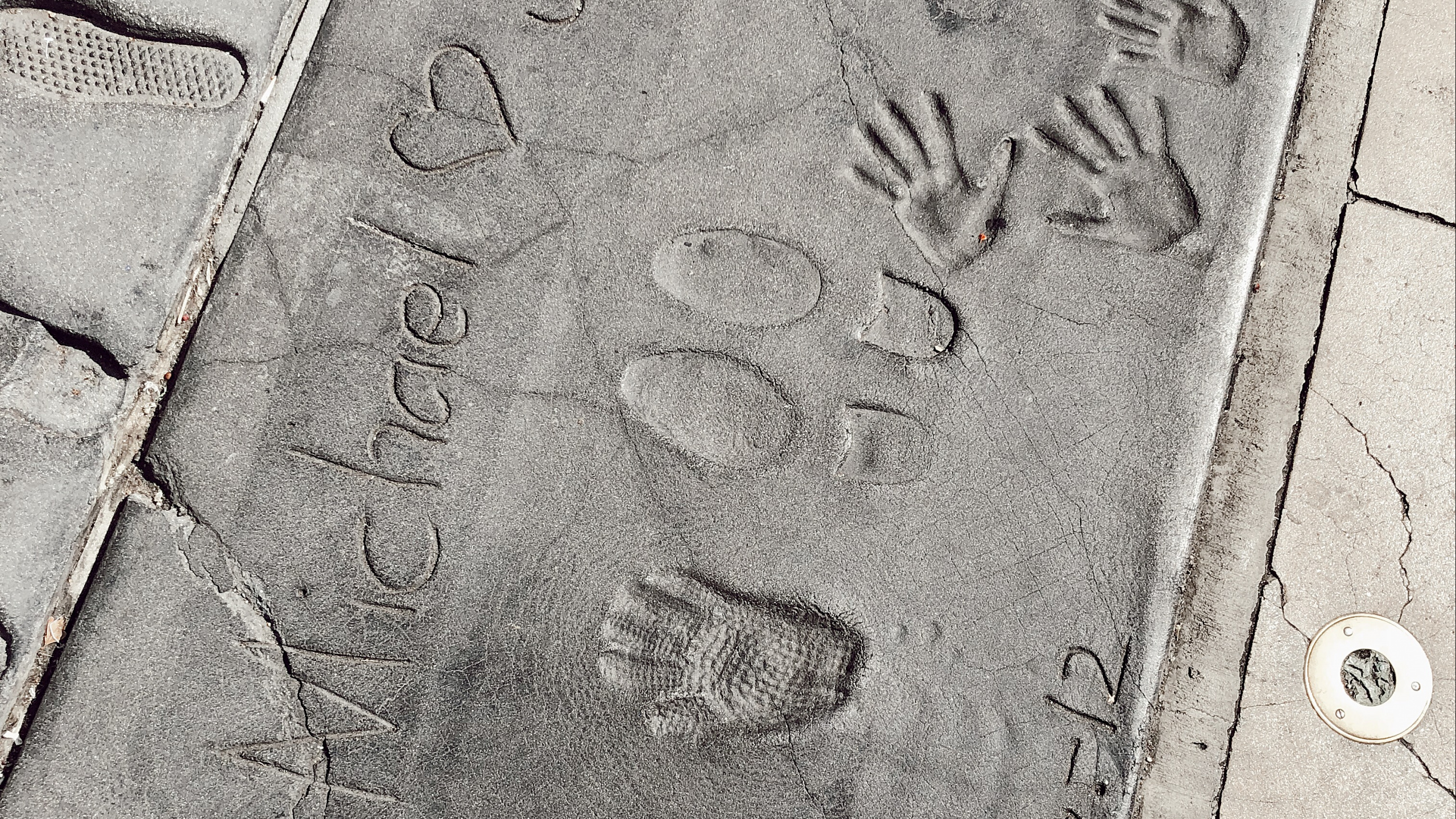 Patrón, Pie, Sandalia, Zapato Para Caminar, Tobillo. Wallpaper in 2560x1440 Resolution