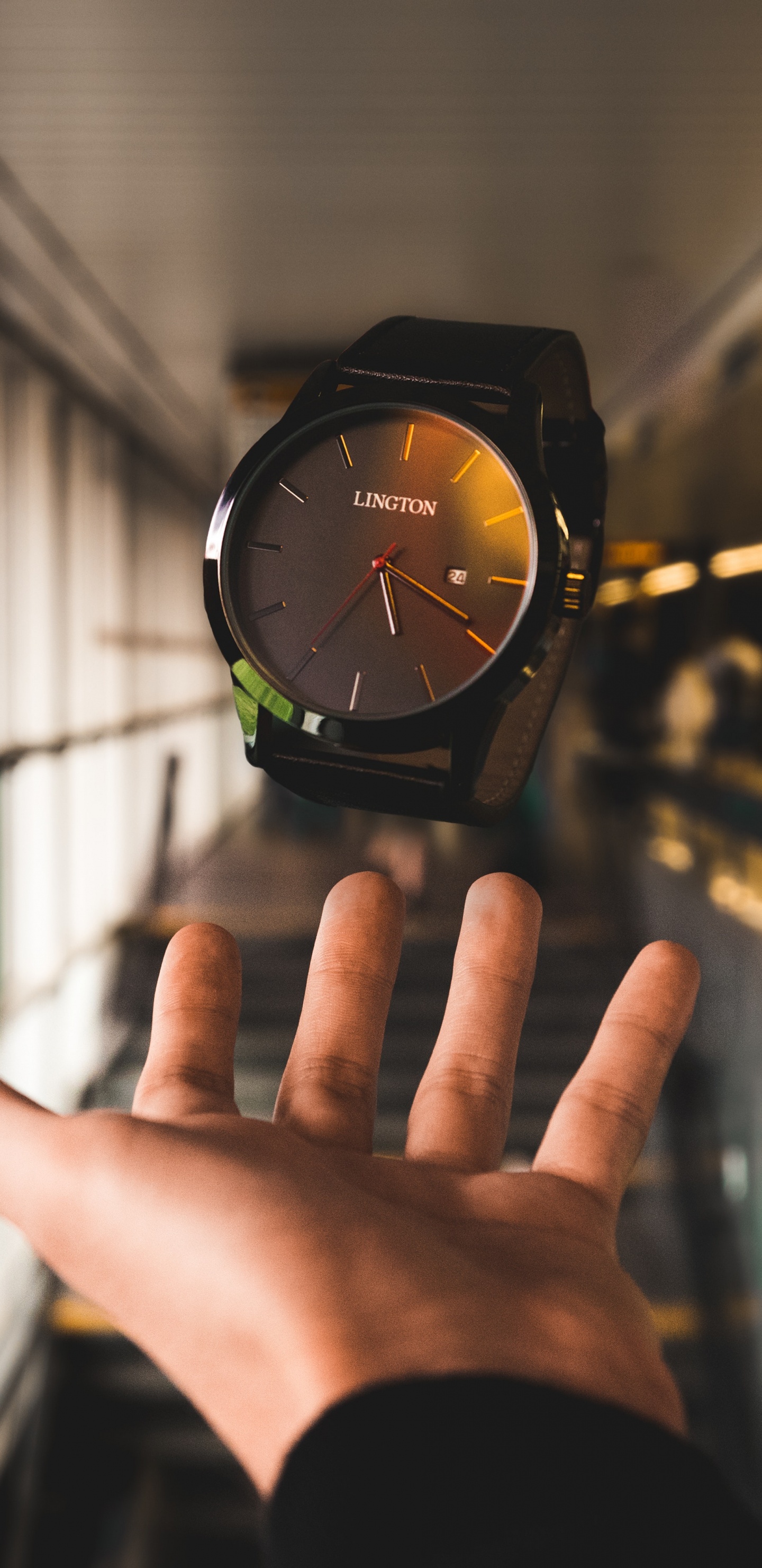 Person Wearing Black and Green Analog Watch. Wallpaper in 1440x2960 Resolution