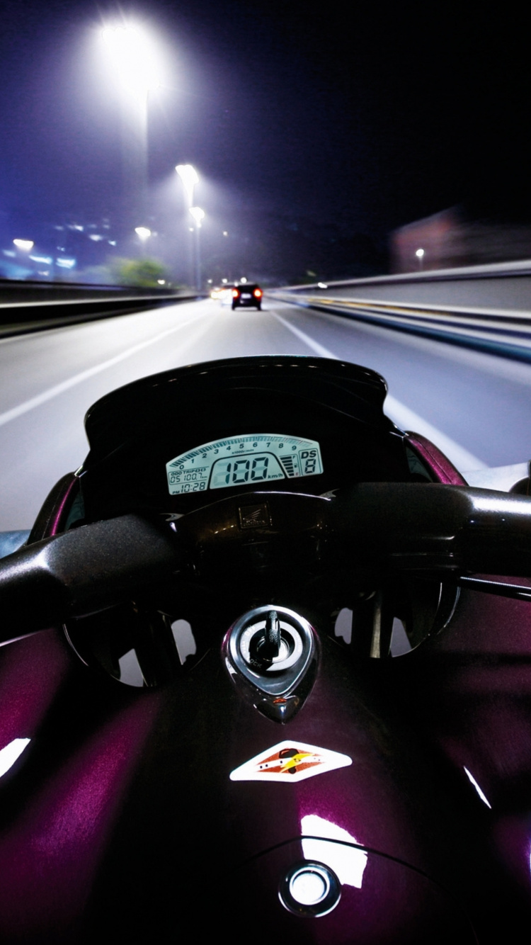 Black and Silver Car Steering Wheel. Wallpaper in 750x1334 Resolution