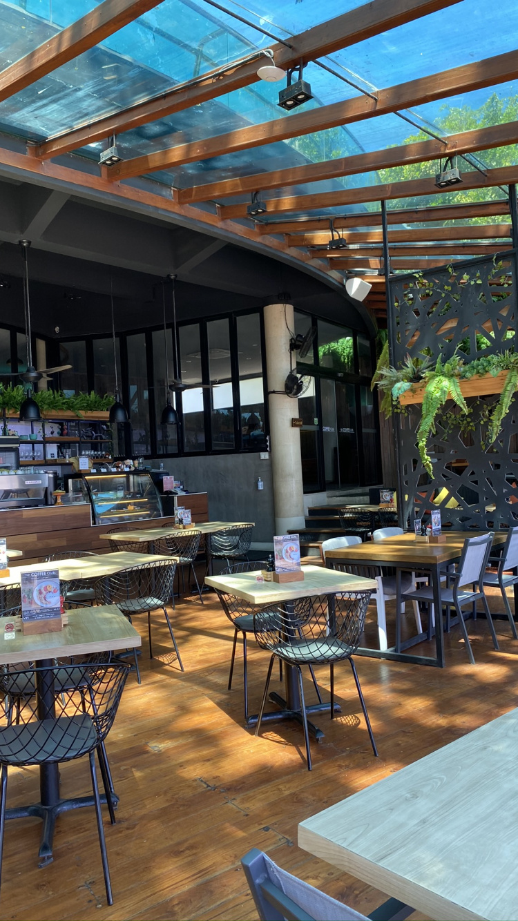 Restaurante, Mueble, Tabla, Viga, Muebles de Exterior. Wallpaper in 750x1334 Resolution