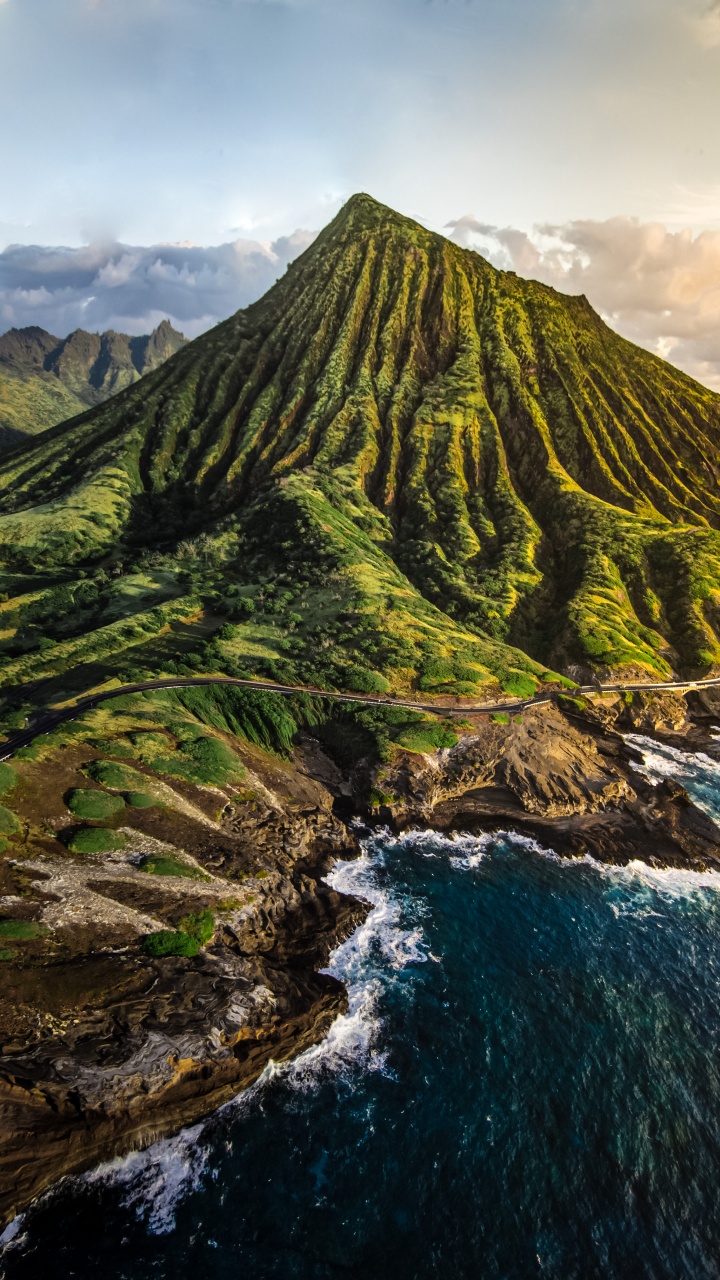 Nature, Eau, Paysage Naturel, Highland, Terrain. Wallpaper in 720x1280 Resolution