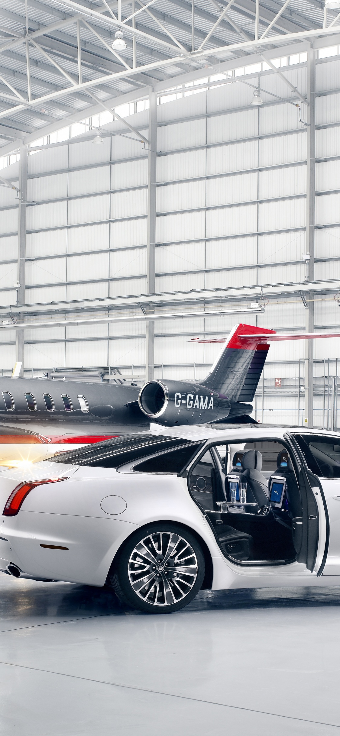 2012捷豹XJ, 汽车展, 捷豹xf, 捷豹, 轿车 壁纸 1125x2436 允许