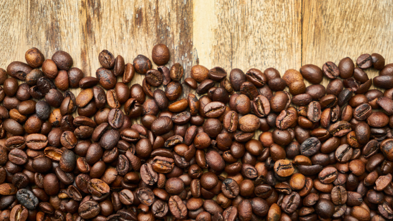 Coffee Beans on Brown Wooden Table. Wallpaper in 1280x720 Resolution