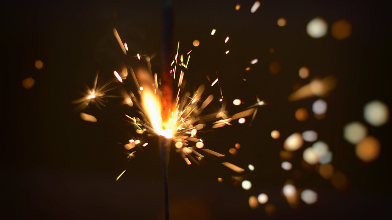 Firecracker Sparks, Firecracker, Fireworks, Sparkler, New Years Day. Wallpaper in 1280x720 Resolution