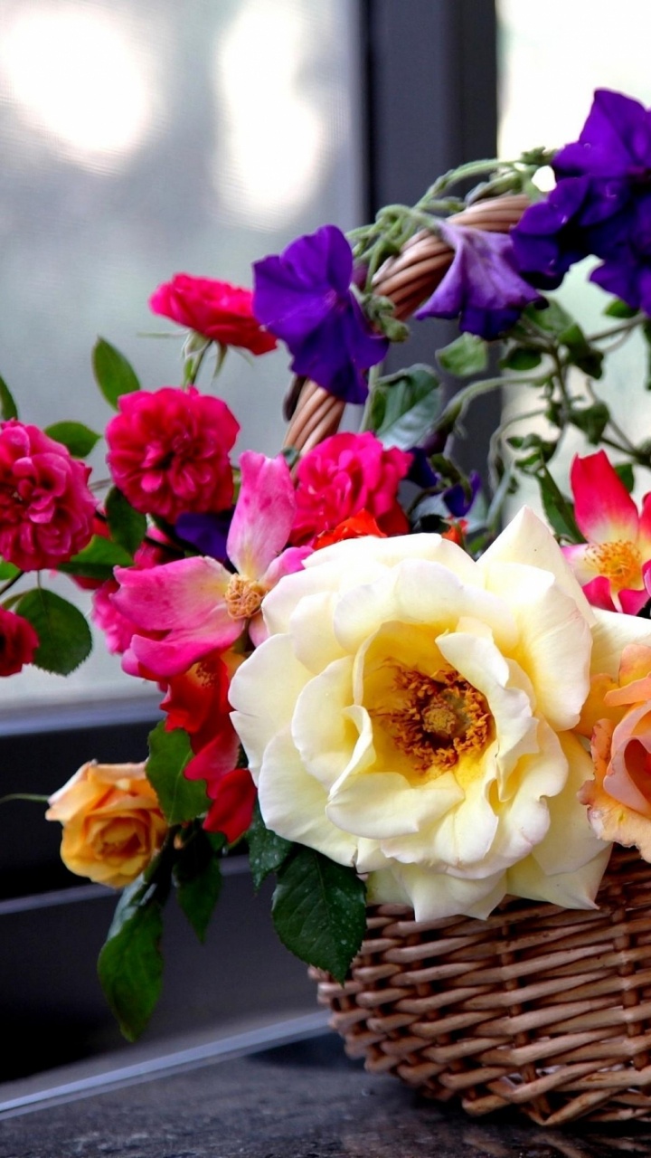 White and Purple Flower Bouquet on Woven Basket. Wallpaper in 720x1280 Resolution