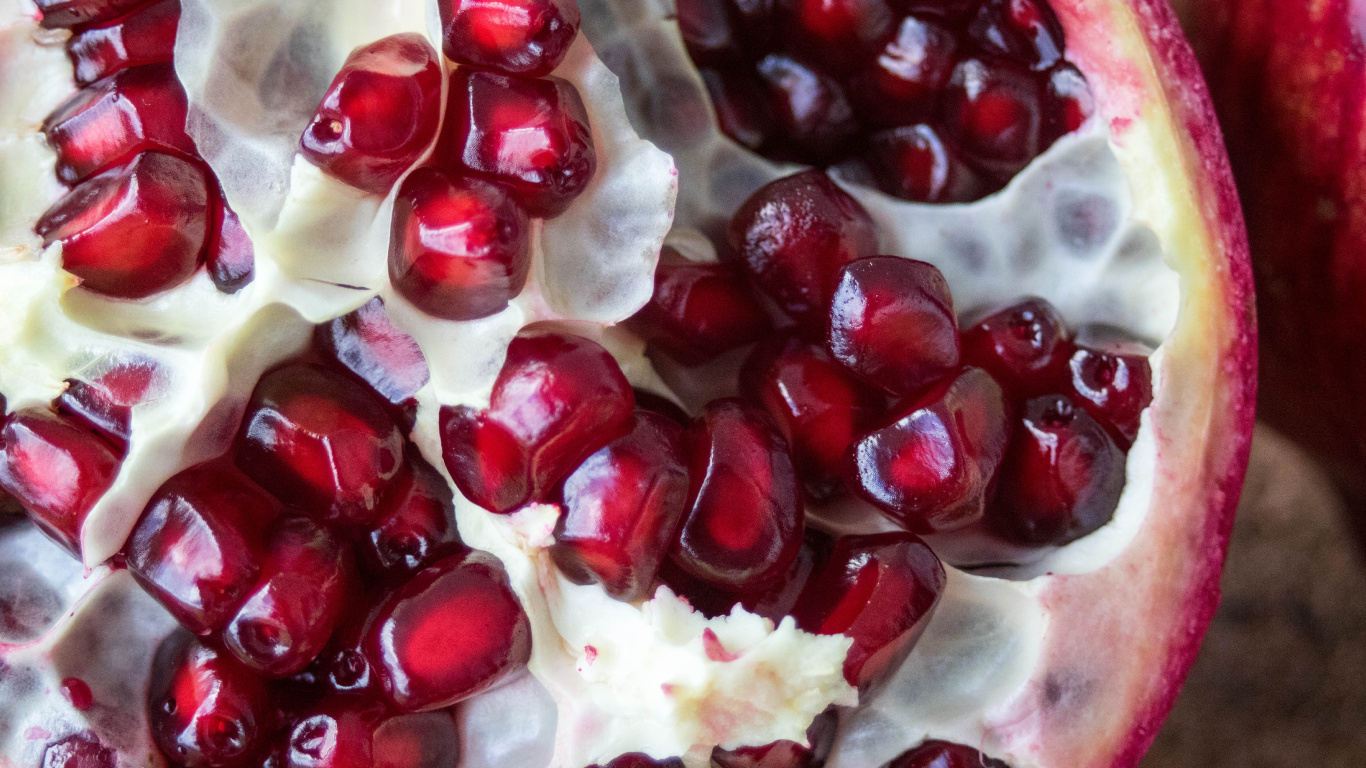 Red and White Round Fruits. Wallpaper in 1366x768 Resolution