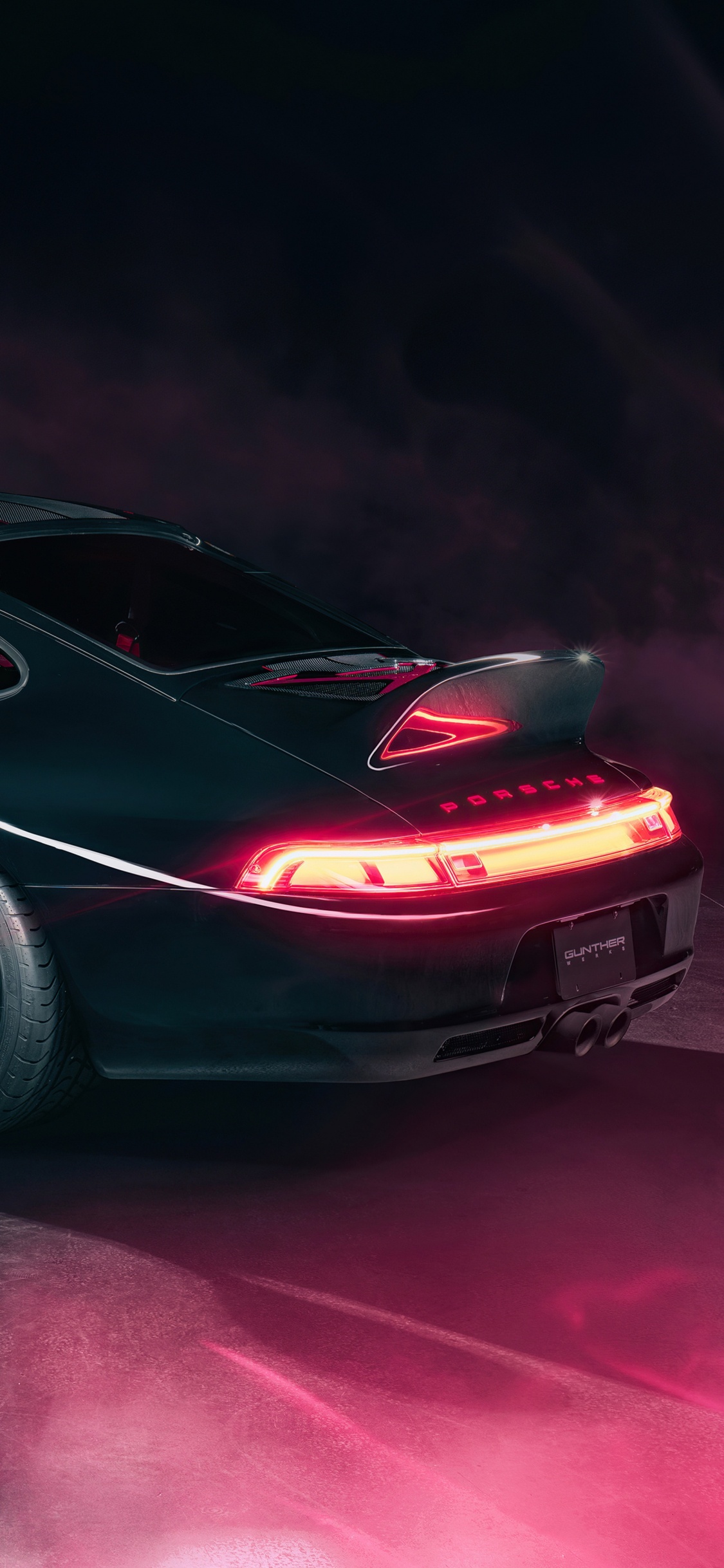 Voiture Compacte, L'éclairage Automobile, Lumière, Pneu, Capuchon. Wallpaper in 1125x2436 Resolution