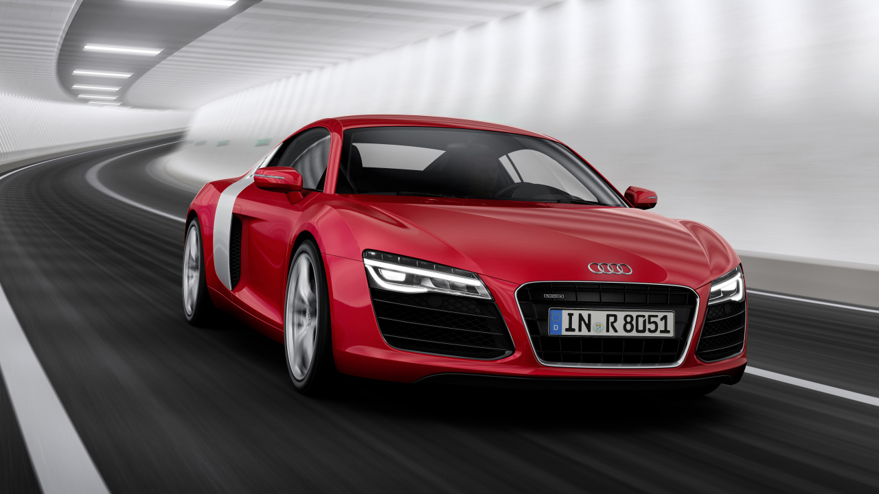 Roter Audi r 8 Unterwegs. Wallpaper in 1280x720 Resolution