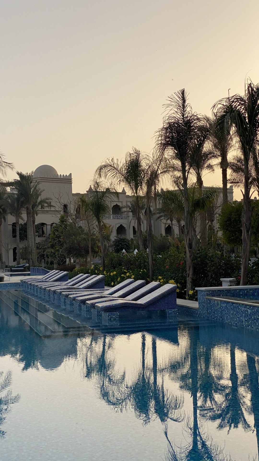 Reflection, Water, Plant, Building, Swimming Pool. Wallpaper in 1080x1920 Resolution