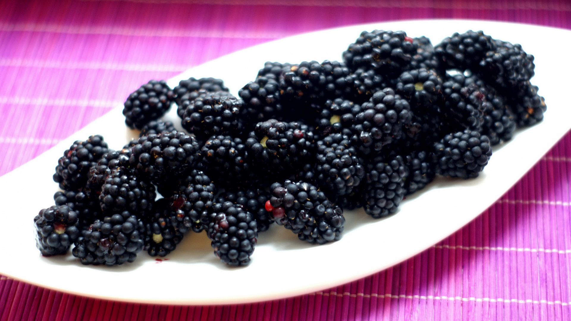 Download 1920x1080 Wallpaper Cuisine Végétarienne, Les Mûres, Fruits, Framboise, Aliment Cuisine Végétarienne, Les Mûres, Fruits, Framboise, Aliment. Wallpaper in 1920x1080 Resolution