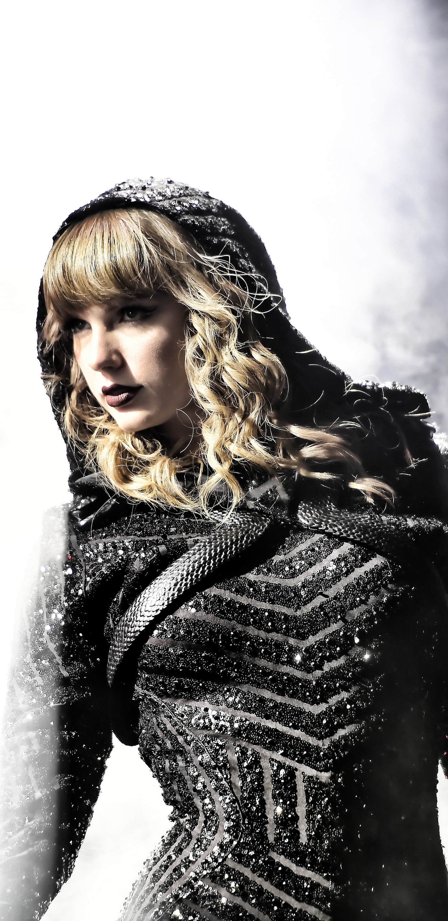 Taylor Swift, Reputation, Concert, Black, Beauty. Wallpaper in 1440x2960 Resolution