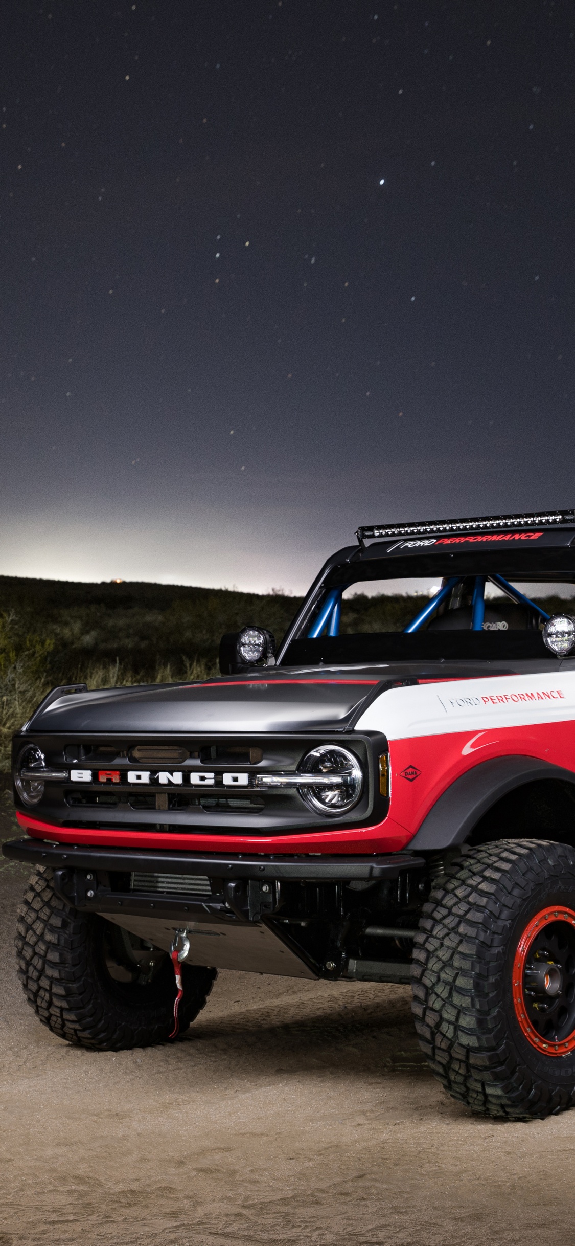 Ford, Ford Bronco, Ford Motor Company, Car, Ford Ausflug. Wallpaper in 1125x2436 Resolution