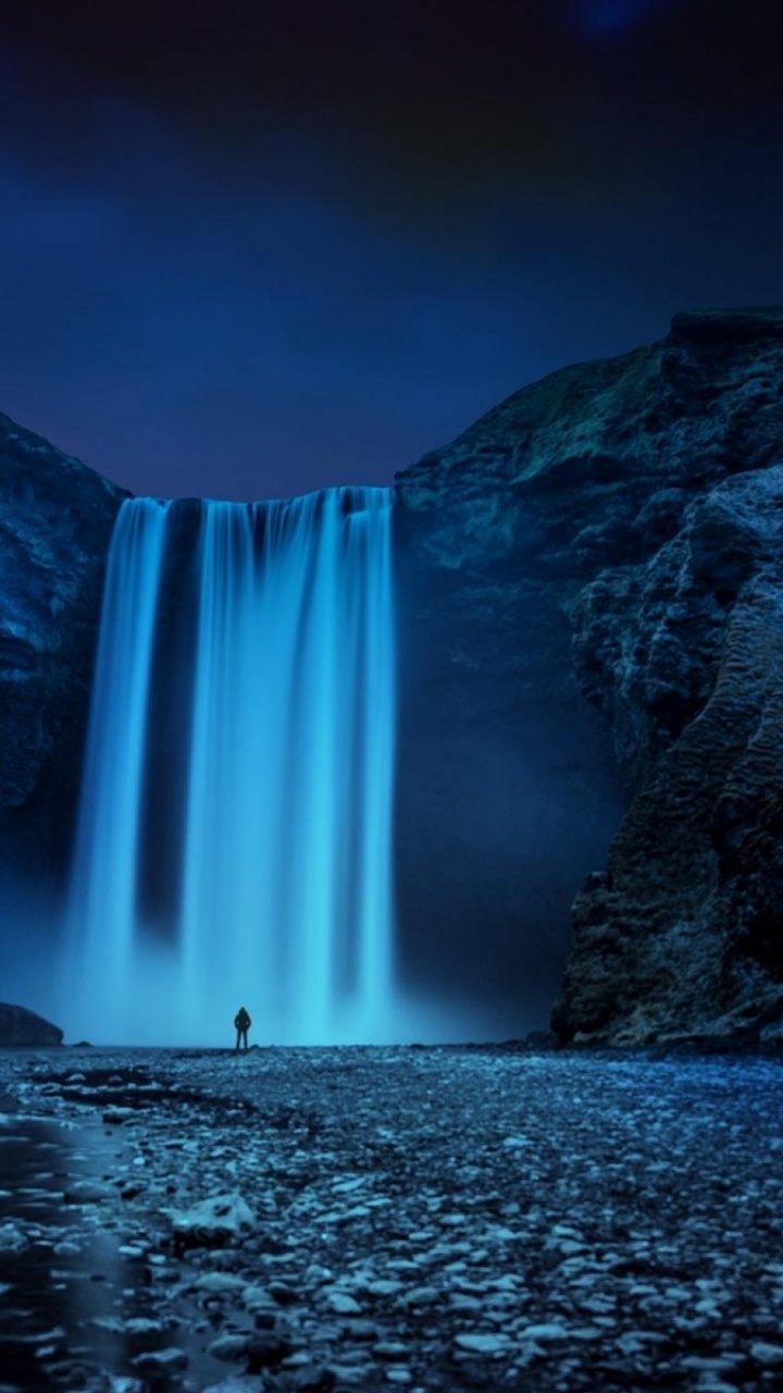 Hielo Blanco en el Cuerpo de Agua Durante el Día. Wallpaper in 720x1280 Resolution