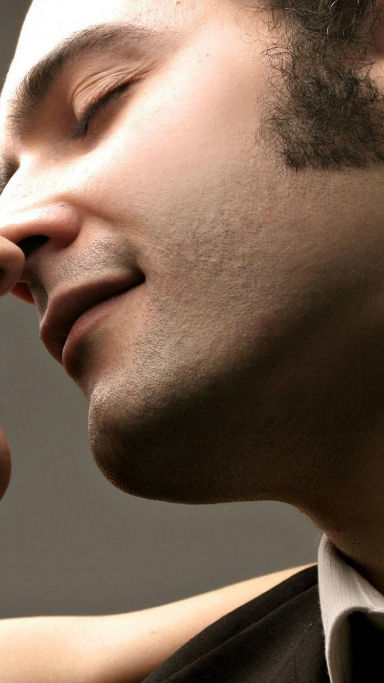 Kiss, Romance, Forehead, Love, Cheek. Wallpaper in 750x1334 Resolution