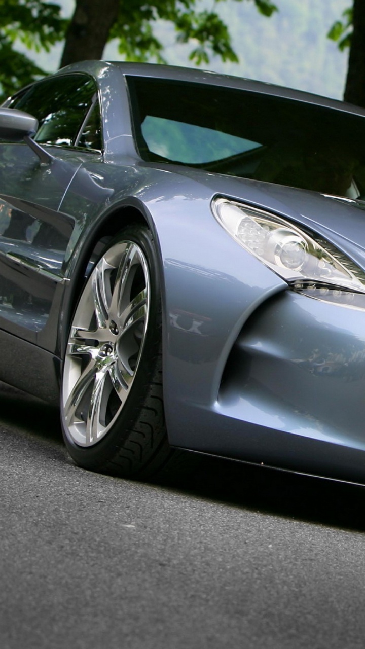 Argent Mercedes Benz Classe c Coupé. Wallpaper in 720x1280 Resolution