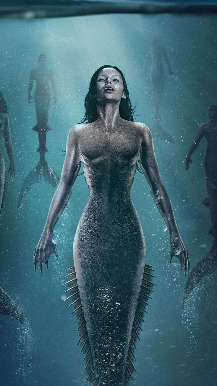 Woman in Black Tank Top Under Water. Wallpaper in 720x1280 Resolution