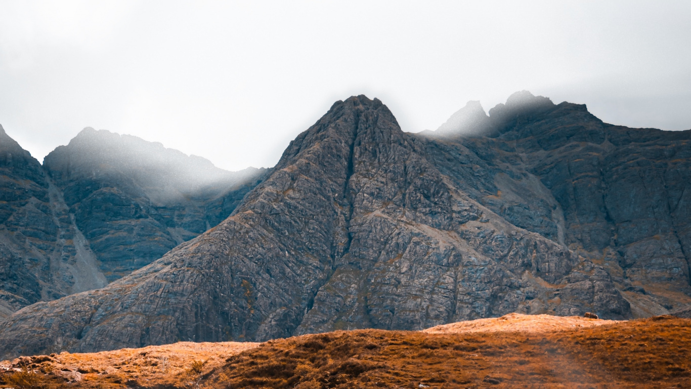 Bergkette, Hochland, Bergigen Landschaftsformen, Natur, Hill. Wallpaper in 1366x768 Resolution