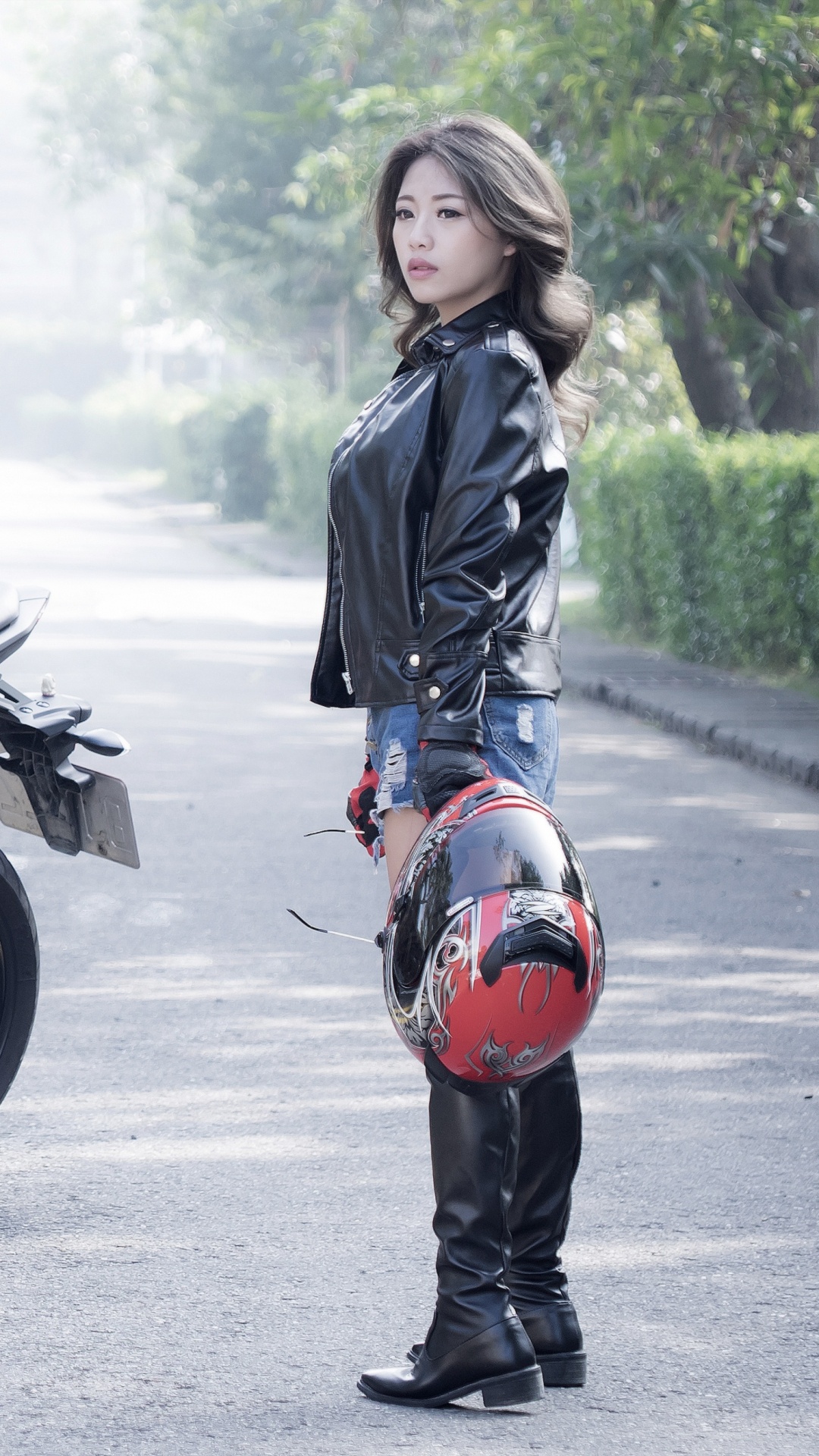 Black and Brown Naked Motorcycle on Road During Daytime. Wallpaper in 1080x1920 Resolution