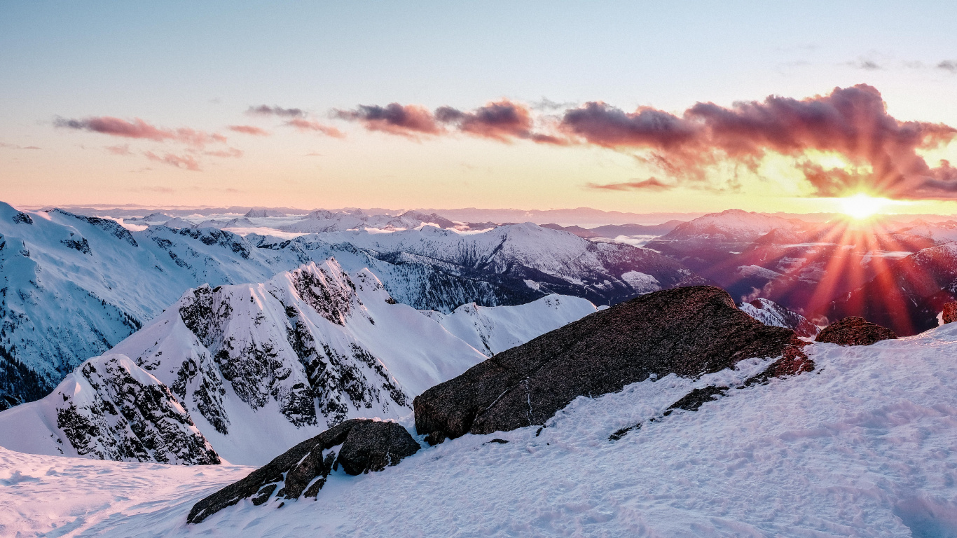 Bergigen Landschaftsformen, Schnee, Winter, Bergkette, Natur. Wallpaper in 1366x768 Resolution