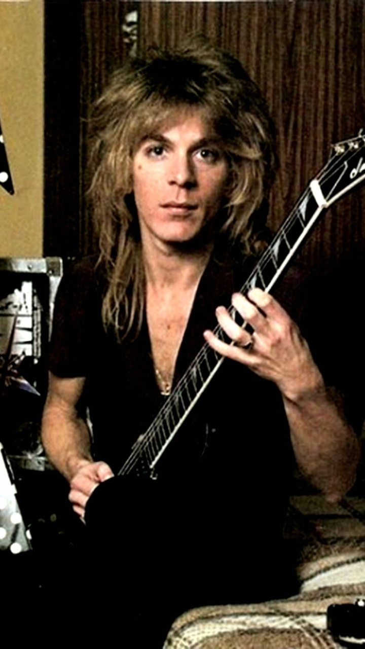 Randy Rhoads, Guitar, Tribute, Guitarist, Heavy Metal. Wallpaper in 720x1280 Resolution