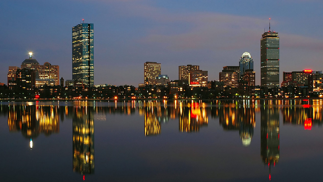 Horizon de la Ville Pendant la Nuit. Wallpaper in 1366x768 Resolution