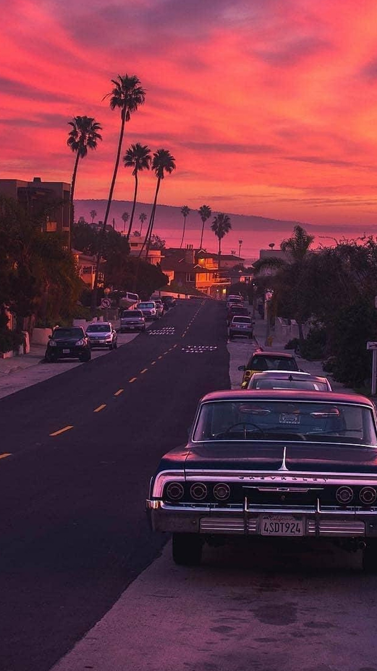 Aesthetic Evening, Aesthetics, Night, Cars, Cloud. Wallpaper in 1440x2560 Resolution