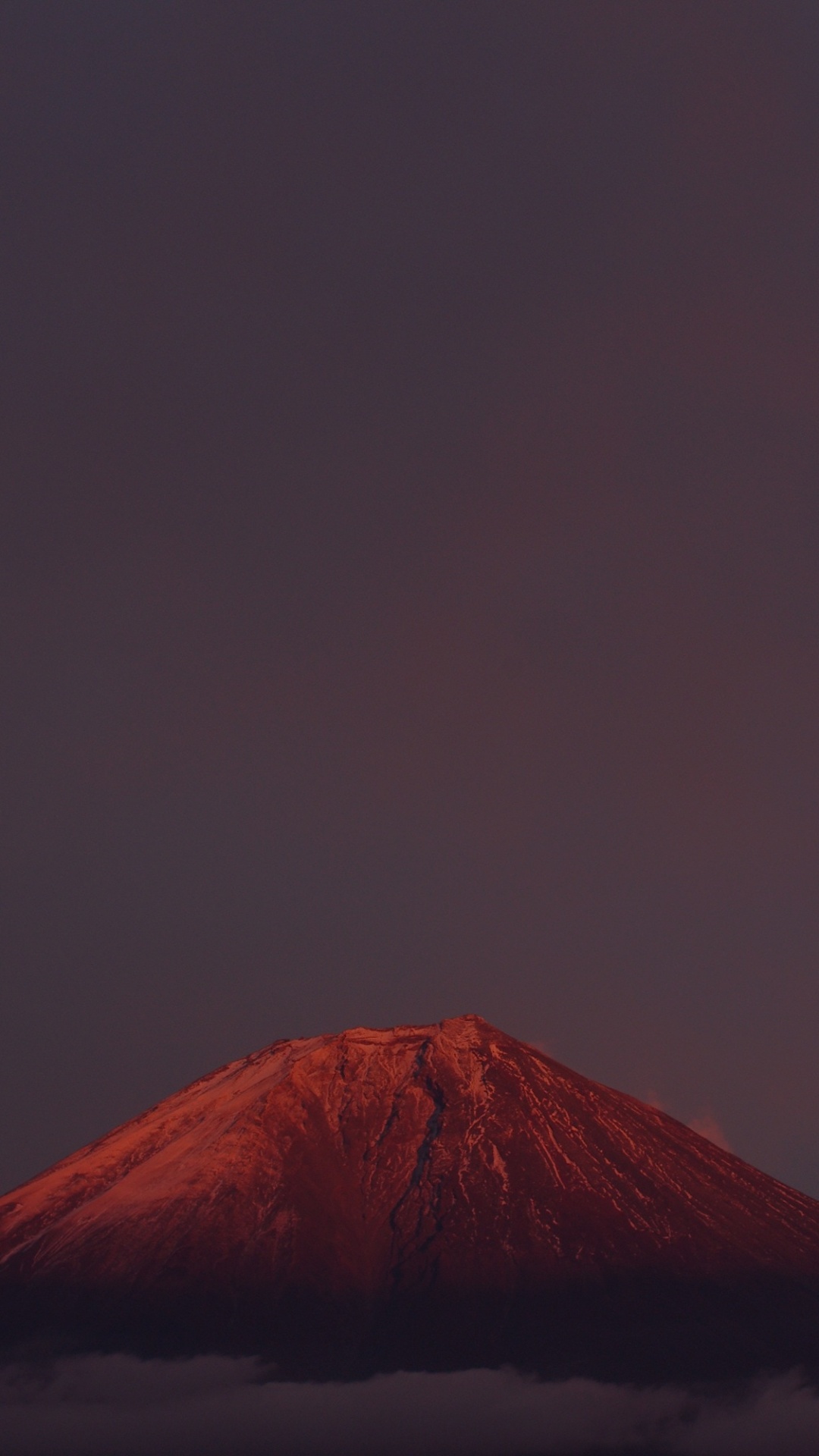 Brown Mountain Under Gray Sky. Wallpaper in 1080x1920 Resolution