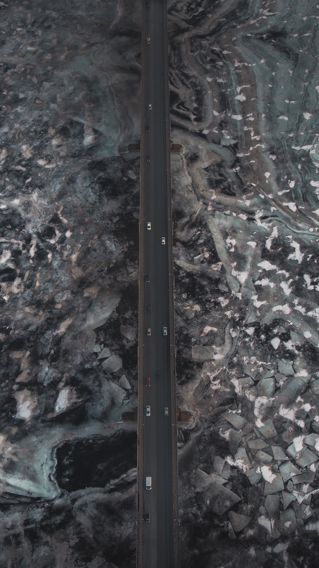 Wasser, Metall, Cloud, Road, Schwarz Und Weiß. Wallpaper in 1080x1920 Resolution