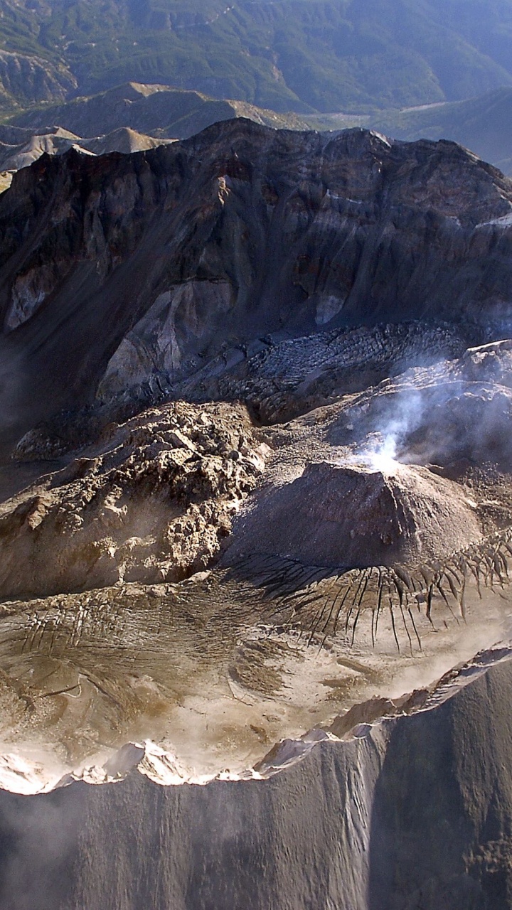 Schneebedeckter Berg Tagsüber. Wallpaper in 720x1280 Resolution