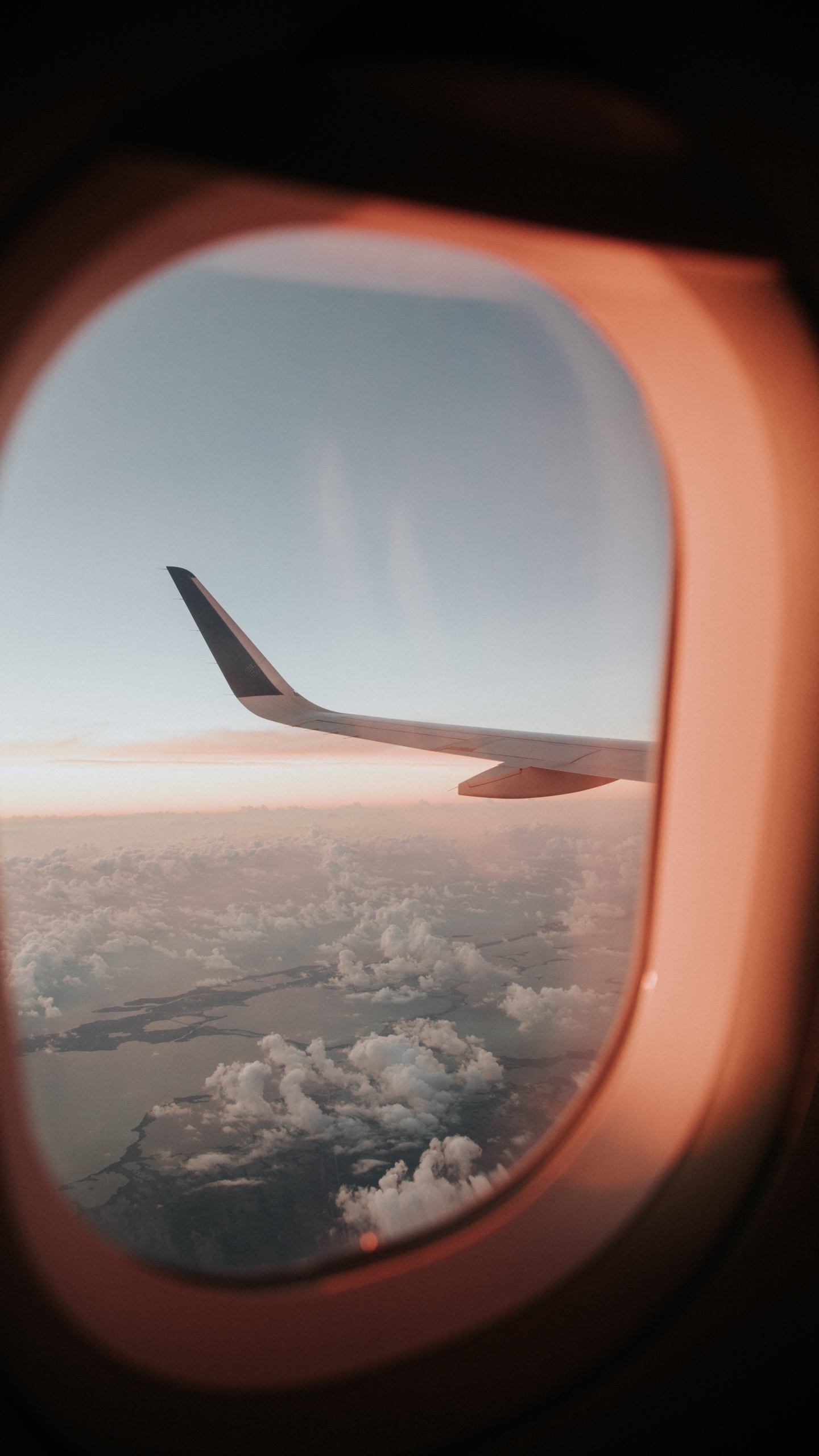 Nubes Blancas y Cielo Azul Durante el Día. Wallpaper in 1440x2560 Resolution