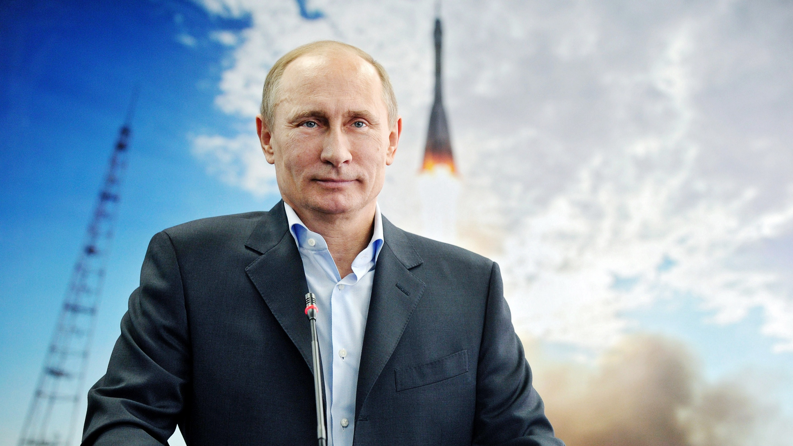 Russia, President of Russia, Businessperson, Suit, Official. Wallpaper in 2560x1440 Resolution