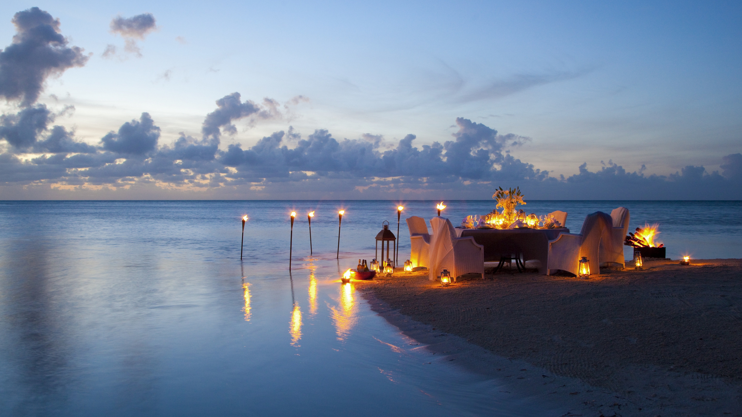 Playa, Playa de la Bahía de Sandymouth, Playa de Muttom, Mar, Agua. Wallpaper in 2560x1440 Resolution