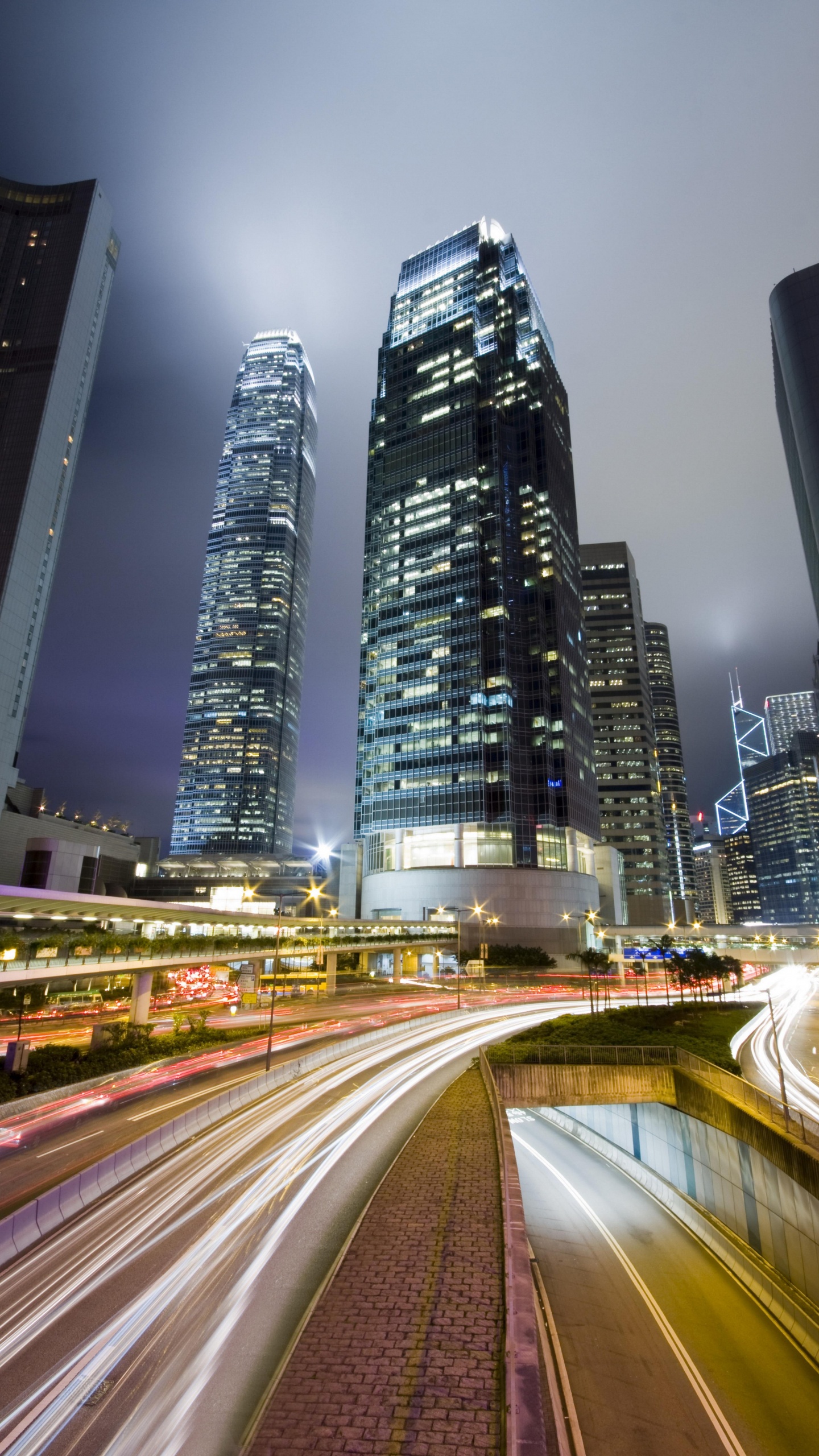 Time Lapse Photography of City During Night Time. Wallpaper in 1440x2560 Resolution