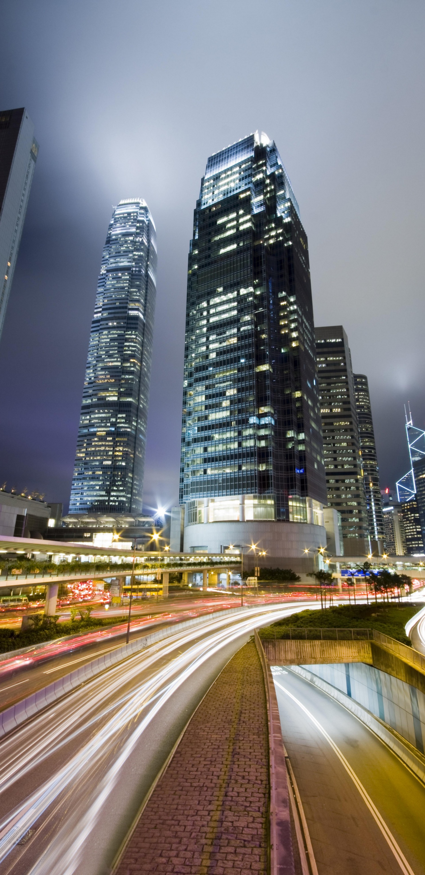 Time Lapse Photography of City During Night Time. Wallpaper in 1440x2960 Resolution